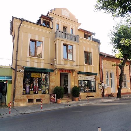 Guest House Solo Σούμεν Εξωτερικό φωτογραφία