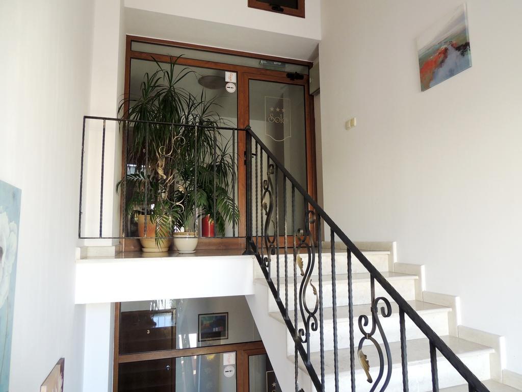 Guest House Solo Σούμεν Εξωτερικό φωτογραφία