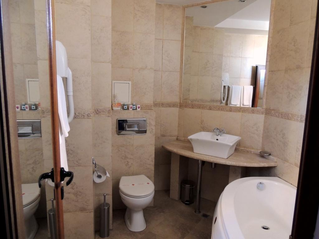 Guest House Solo Σούμεν Δωμάτιο φωτογραφία