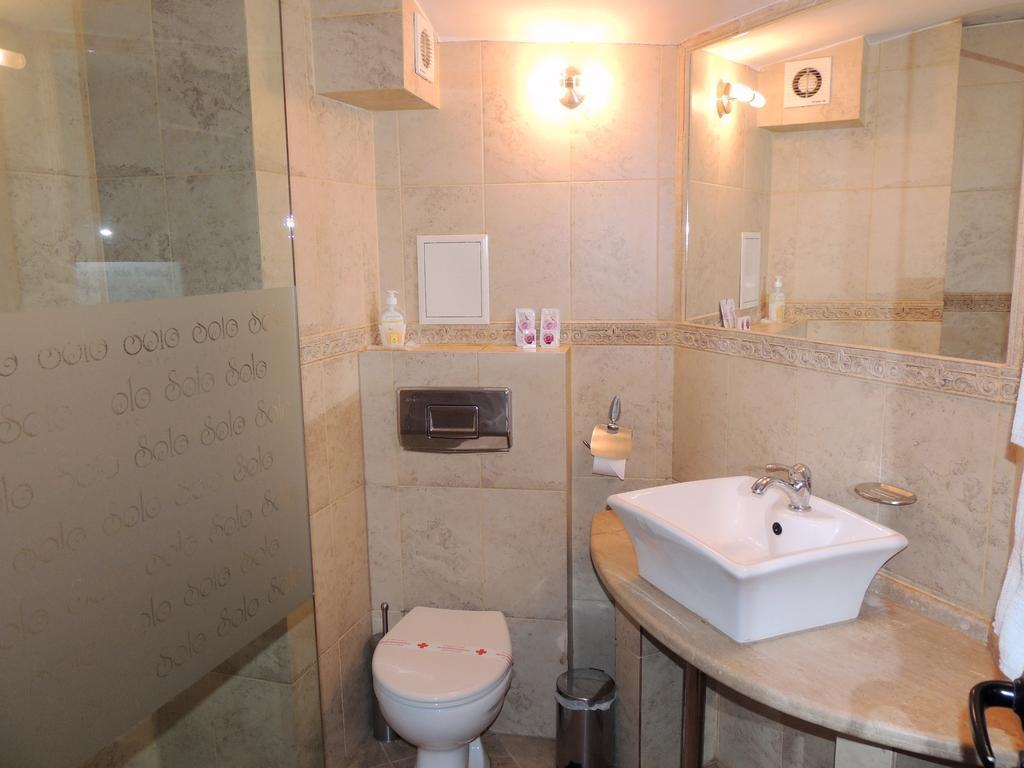 Guest House Solo Σούμεν Δωμάτιο φωτογραφία